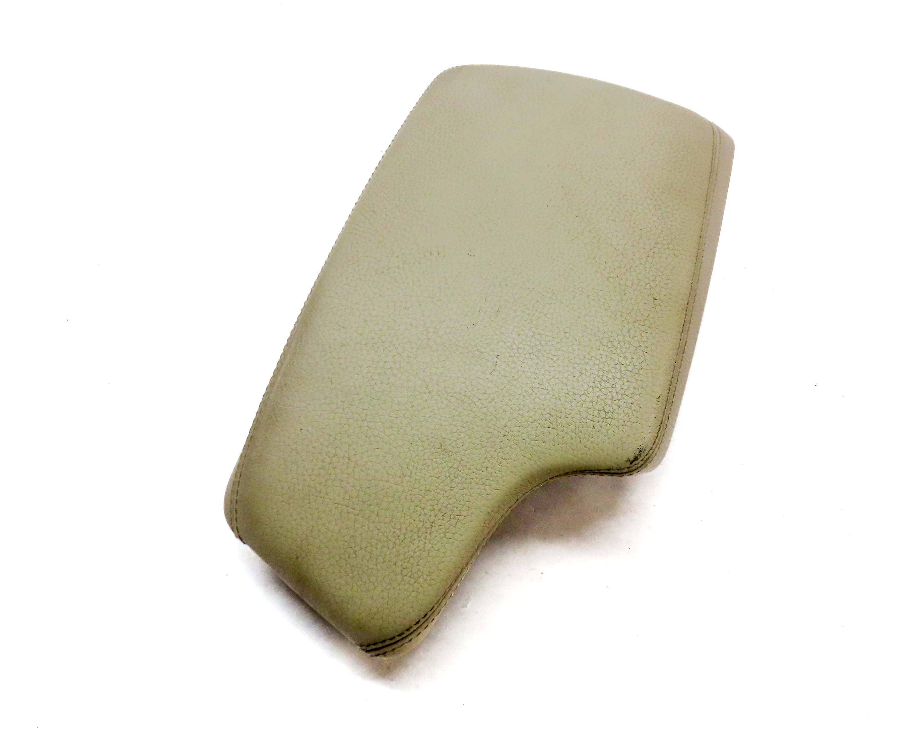 2015 BMW 428Xi COUPE (F32) FRONT CENTER CONSOLE ARMREST ARM REST LID(Oyster) — exact item pictured